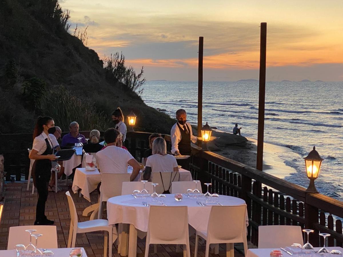La Locanda Del Mare Valledoria  Ngoại thất bức ảnh